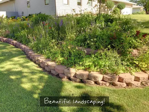 1408 Hillcourt E, Williston, ND 58801 photo 2