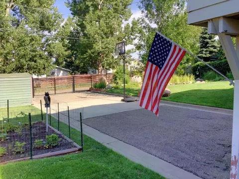 1408 Hillcourt E, Williston, ND 58801 photo 47