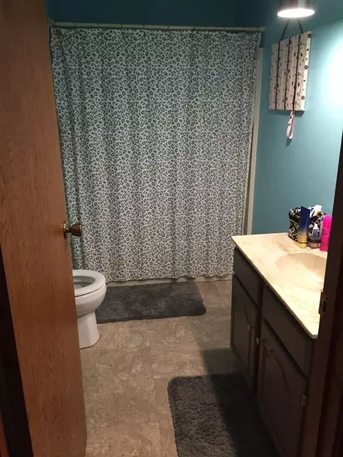 1801 14th Ave W, Williston, ND 58801 photo 17
