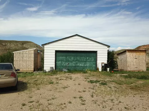 4883 132nd Dr NW, Williston, ND 58801 photo 3