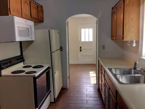 1005 7th Ave W, Williston, ND 58801 photo 8