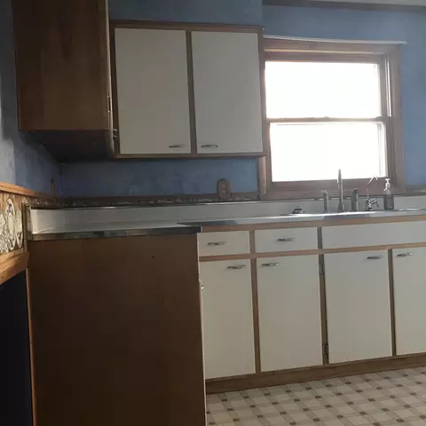 923 Broadway W, Williston, ND 58801 photo 6