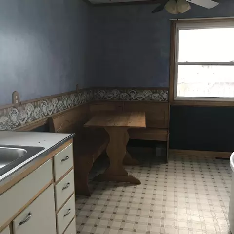 923 Broadway W, Williston, ND 58801 photo 7