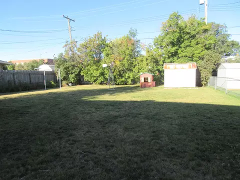 1305 3rd Ave W, Williston, ND 58801 photo 26