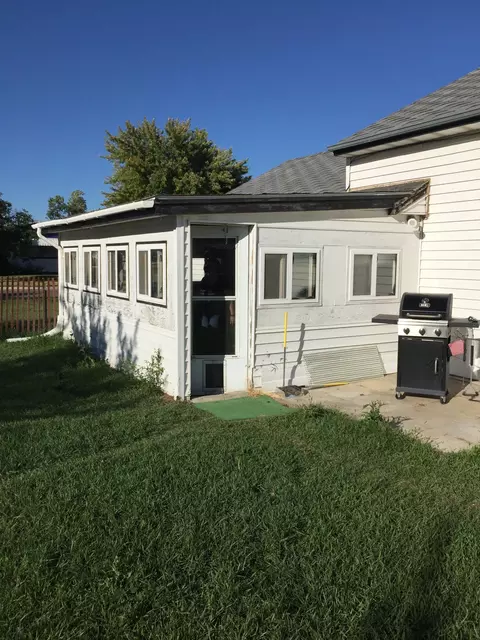 1239 6th Ave W, Williston, ND 58801 photo 33