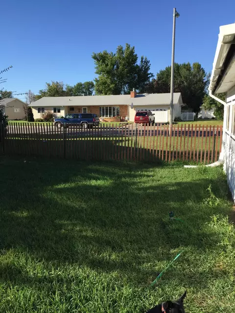 1239 6th Ave W, Williston, ND 58801 photo 32