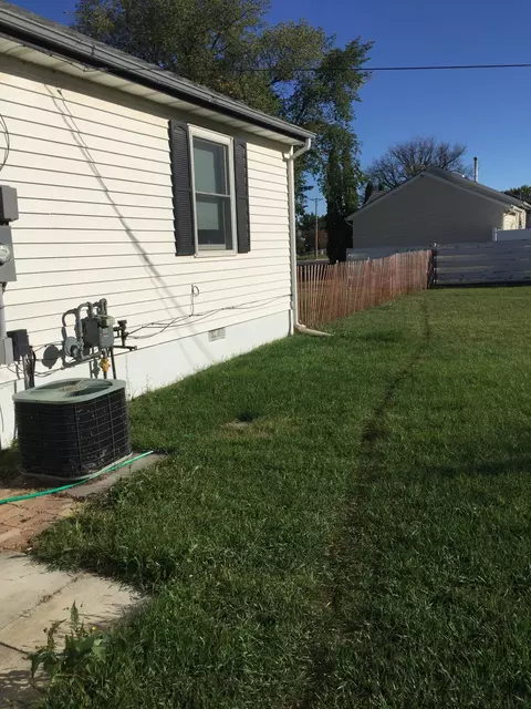 1239 6th Ave W, Williston, ND 58801 photo 29