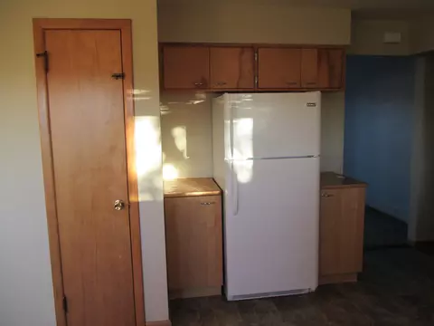405 Hillside Ct, Williston, ND 58801 photo 5
