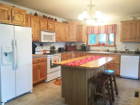 807 15th St W, Williston, ND 58801 photo 7