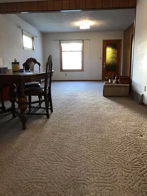 1006 6th Ave W, Williston, ND 58801 photo 12