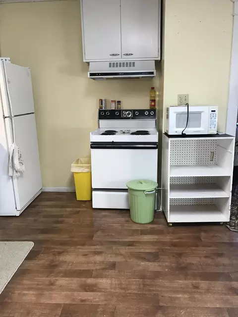 1006 6th Ave W, Williston, ND 58801 photo 9