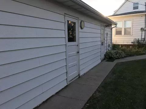 1006 6th Ave W, Williston, ND 58801 photo 5