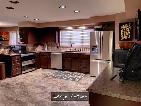 14063 48th St NW, Williston, ND 58801 photo 2
