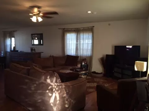 613 5th Ave W, Williston, ND 58801 photo 4