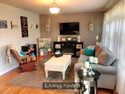 913 16th Ave W, Williston, ND 58801 photo 2