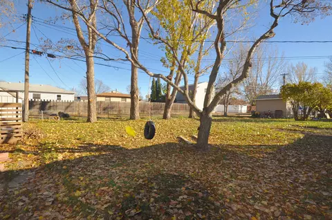 502 17th Ave W, Williston, ND 58801 photo 26