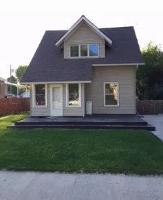 706 2nd Ave E, Williston, ND 58801 photo 1