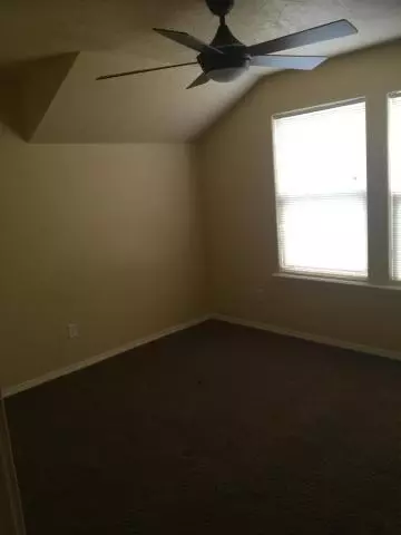 1713 Bison Dr, Williston, ND 58801 photo 5