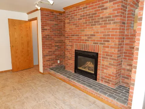 2113 12th Ave W, Williston, ND 58801 photo 32