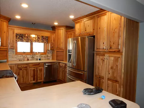 2113 12th Ave W, Williston, ND 58801 photo 7