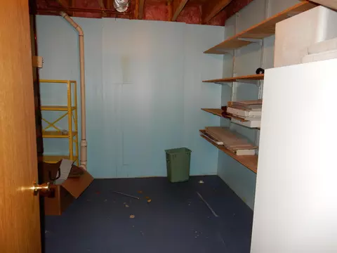 2113 12th Ave W, Williston, ND 58801 photo 26