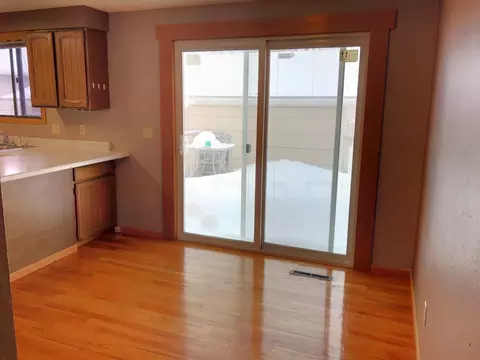 2114 8th Ave E, Williston, ND 58801 photo 6