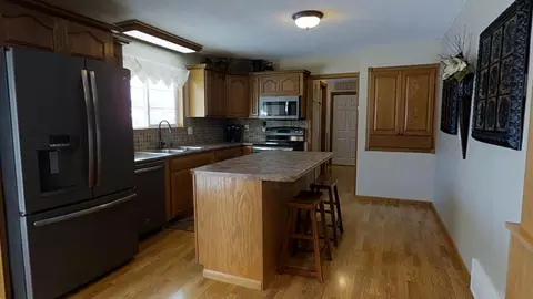 1706 1st Ave E, Williston, ND 58801 photo 8