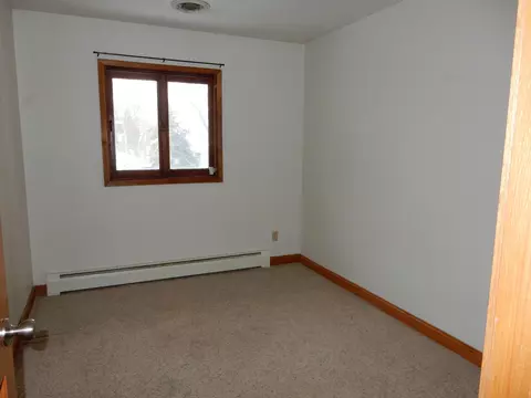 1802 Rose Ln, Williston, ND 58801 photo 19