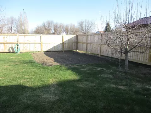 1105 Knoll St, Williston, ND 58801 photo 23