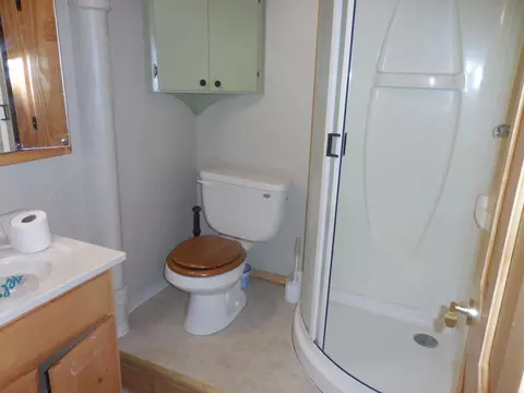 1110 5th Ave W, Williston, ND 58801 photo 9