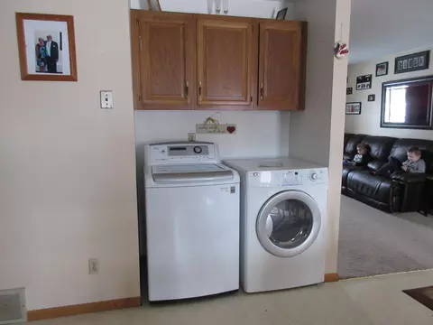 2124 6th Ave E, Williston, ND 58801 photo 21