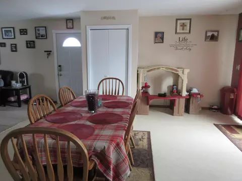 2124 6th Ave E, Williston, ND 58801 photo 5