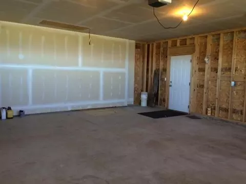 5473 Matthew St, Williston, ND 58801 photo 23