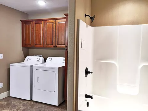 13352 Yellowstone Meadow St, Williston, ND 58801 photo 27