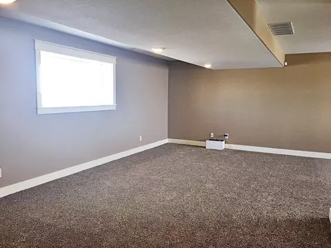 13352 Yellowstone Meadow St, Williston, ND 58801 photo 23
