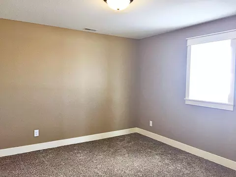 13352 Yellowstone Meadow St, Williston, ND 58801 photo 30