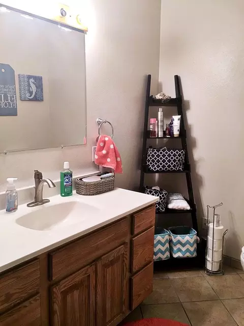 2414 13th Ave W, Williston, ND 58801 photo 21