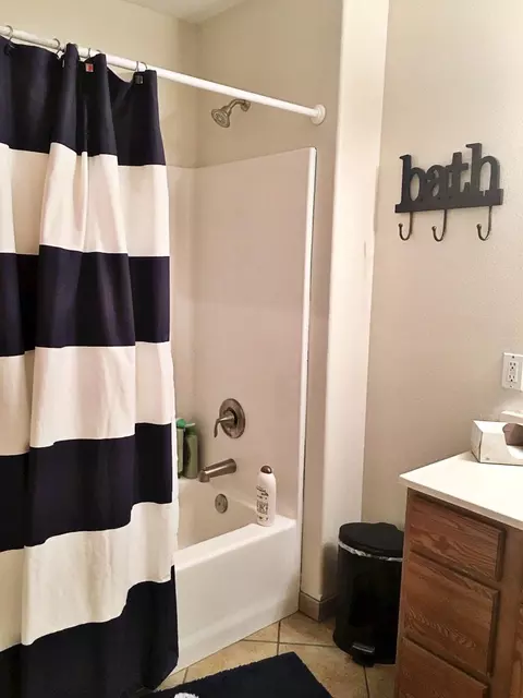 2414 13th Ave W, Williston, ND 58801 photo 20