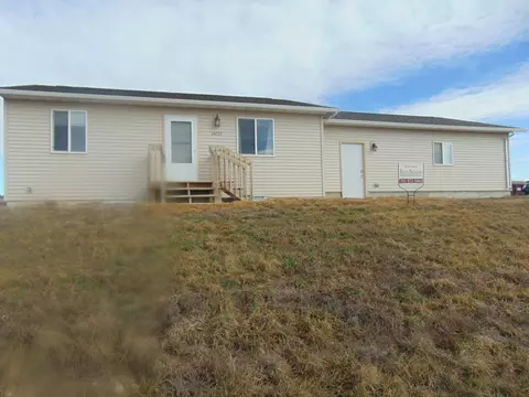 14727 Mortenson St, Williston, ND 58801 photo 1