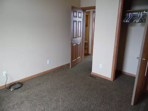 3727 Orange Willow St, Williston, ND 58801 photo 29