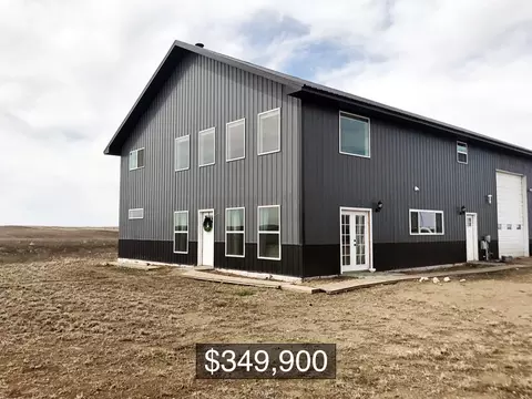 15112 53rd St NW, Williston, ND 58801 photo 2