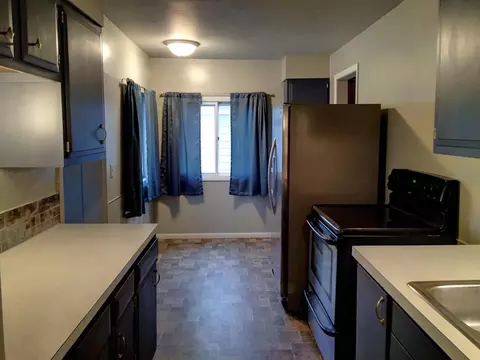 420 6th Ave W, Williston, ND 58801 photo 8