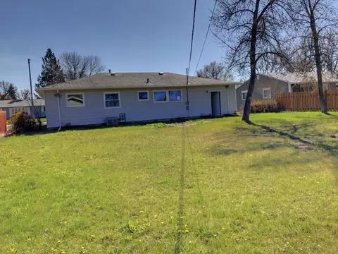 917 16th Ave W, Williston, ND 58801 photo 26