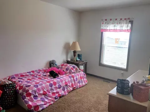 13382 Martinez Loop, Williston, ND 58801 photo 22
