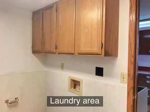 615 University, Williston, ND 58801 photo 16
