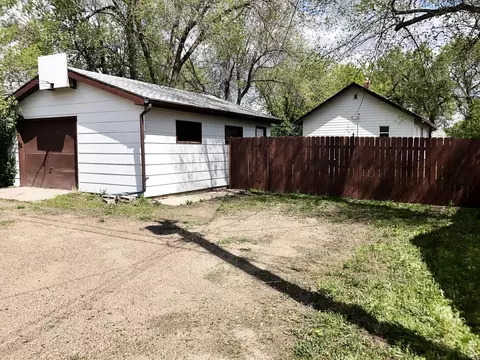 615 4th Ave W, Williston, ND 58801 photo 21