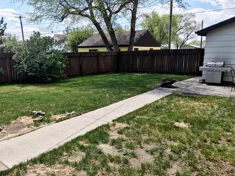 615 4th Ave W, Williston, ND 58801 photo 20