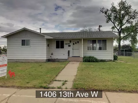 1406 13th Ave W, Williston, ND 58801 photo 1