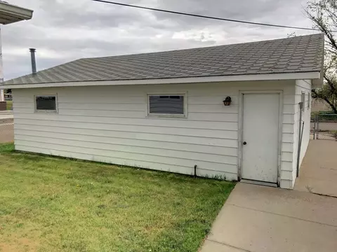 1406 13th Ave W, Williston, ND 58801 photo 15
