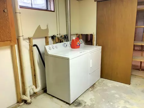 1406 13th Ave W, Williston, ND 58801 photo 13